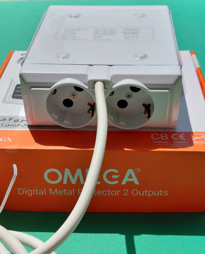 محافظ فلزی ۲ خانه اُمگا(OMEGA) مدل F3100